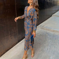 Isadora™ – Vestido Midi Elegante con Nudo en la Cintura y Estampado Artístico