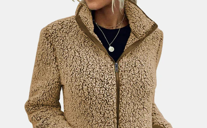 Xara | La Chaqueta Teddy Definitiva para Llevar Contigo