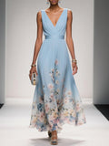 Rosa | Vestido maxi de chifón azul claro con escote en corazón
