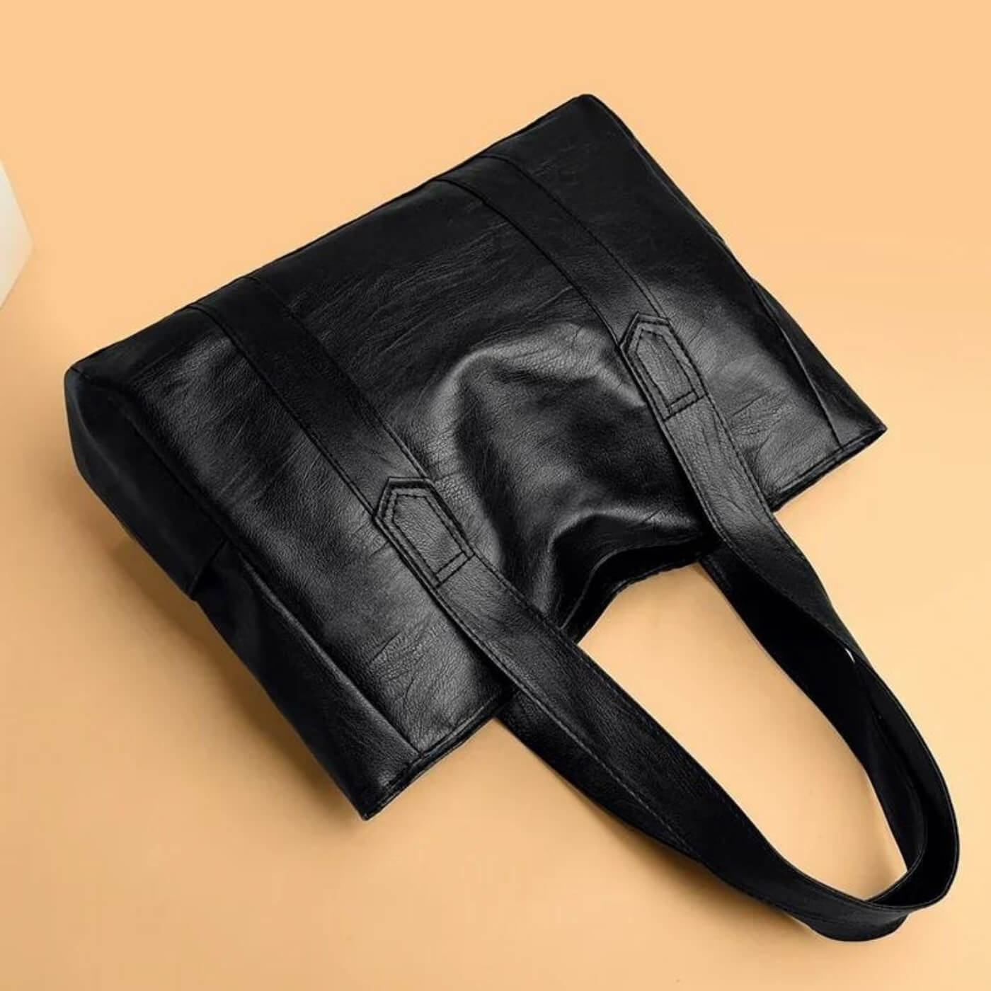 Livia’s Diseño Minimalista | Tote Bag