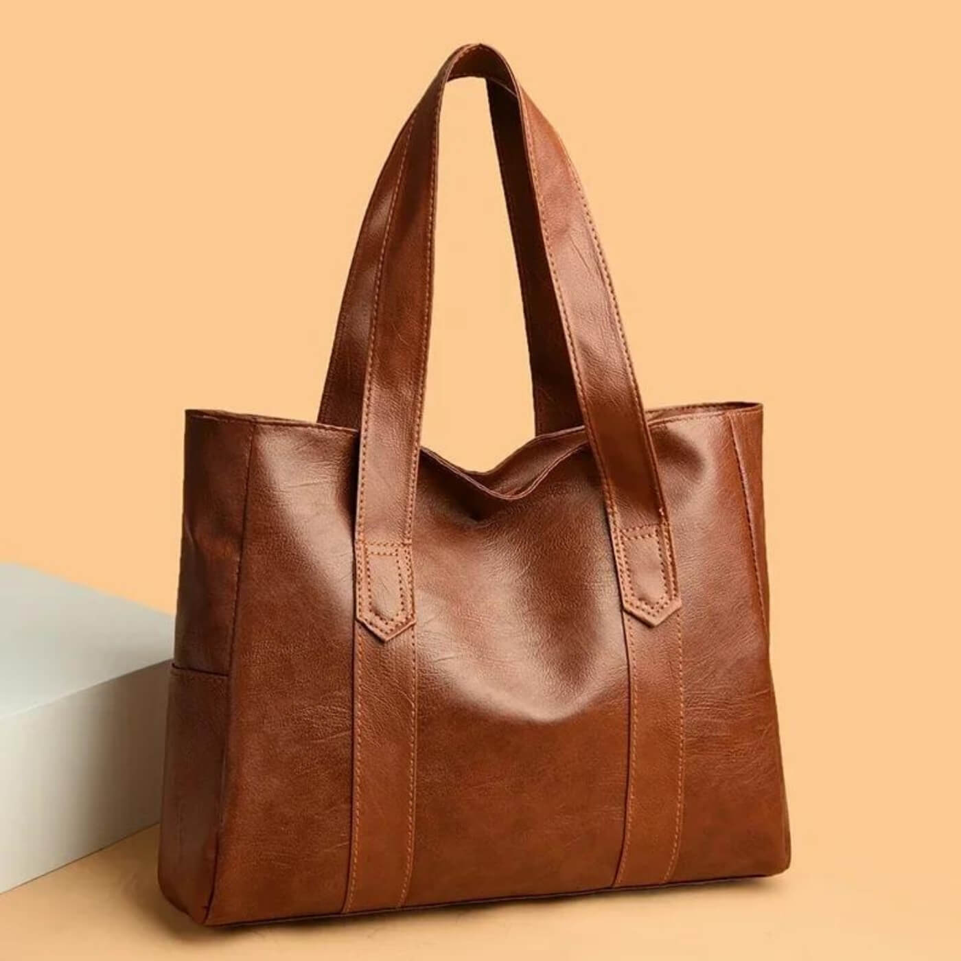 Livia’s Diseño Minimalista | Tote Bag