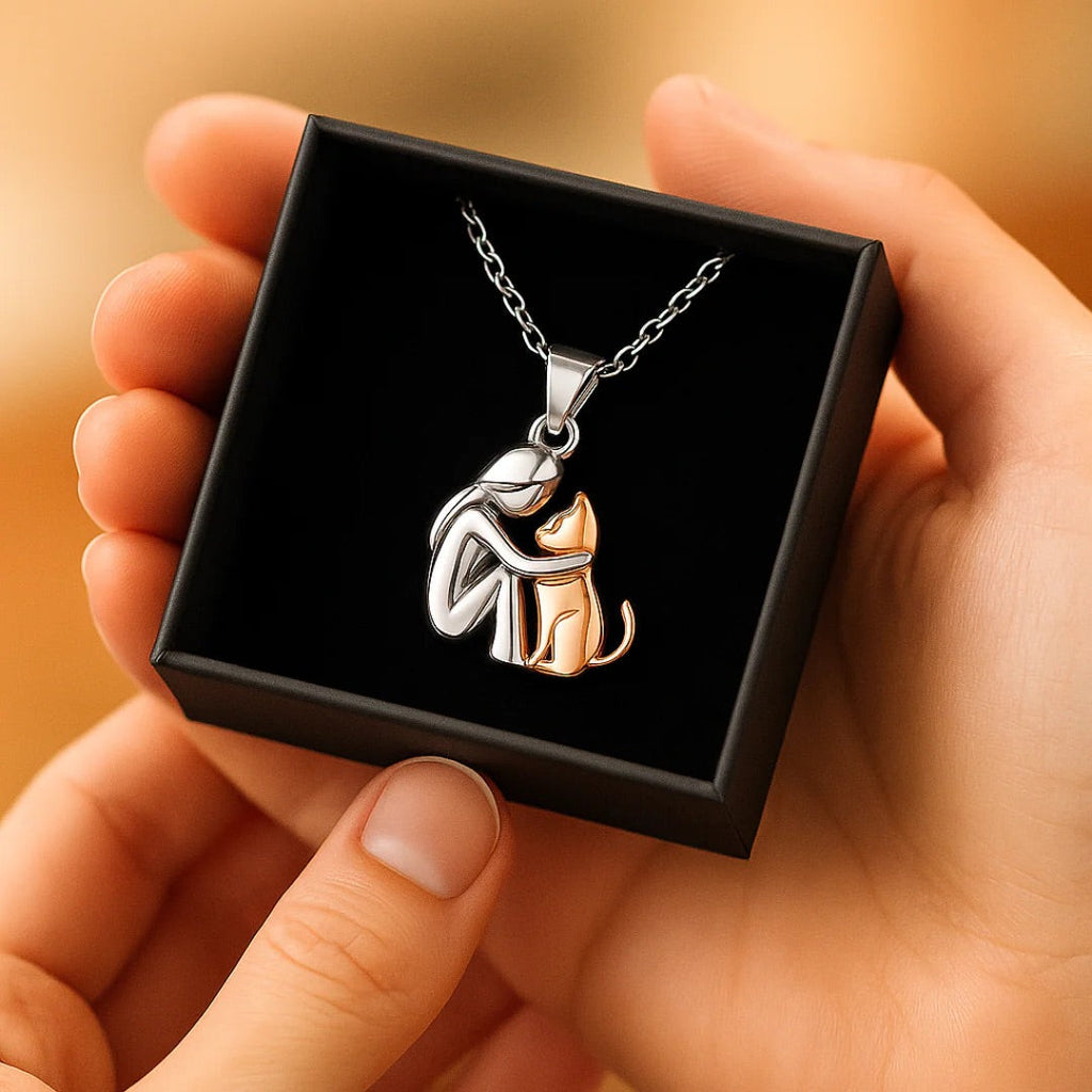 Cadena con colgante de Gato Abrazo