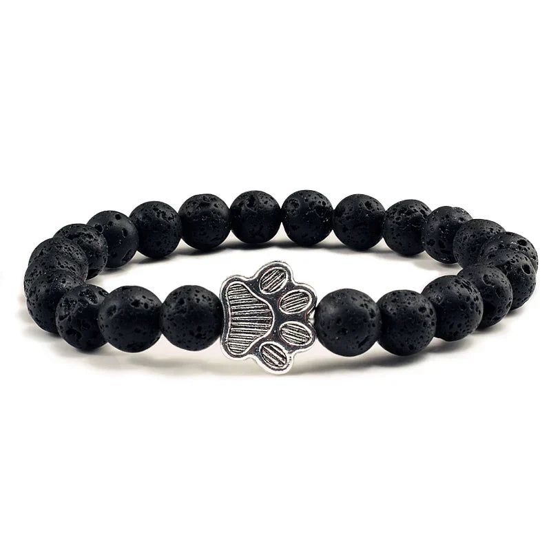 Pulsera con patas decoradas con cuentas