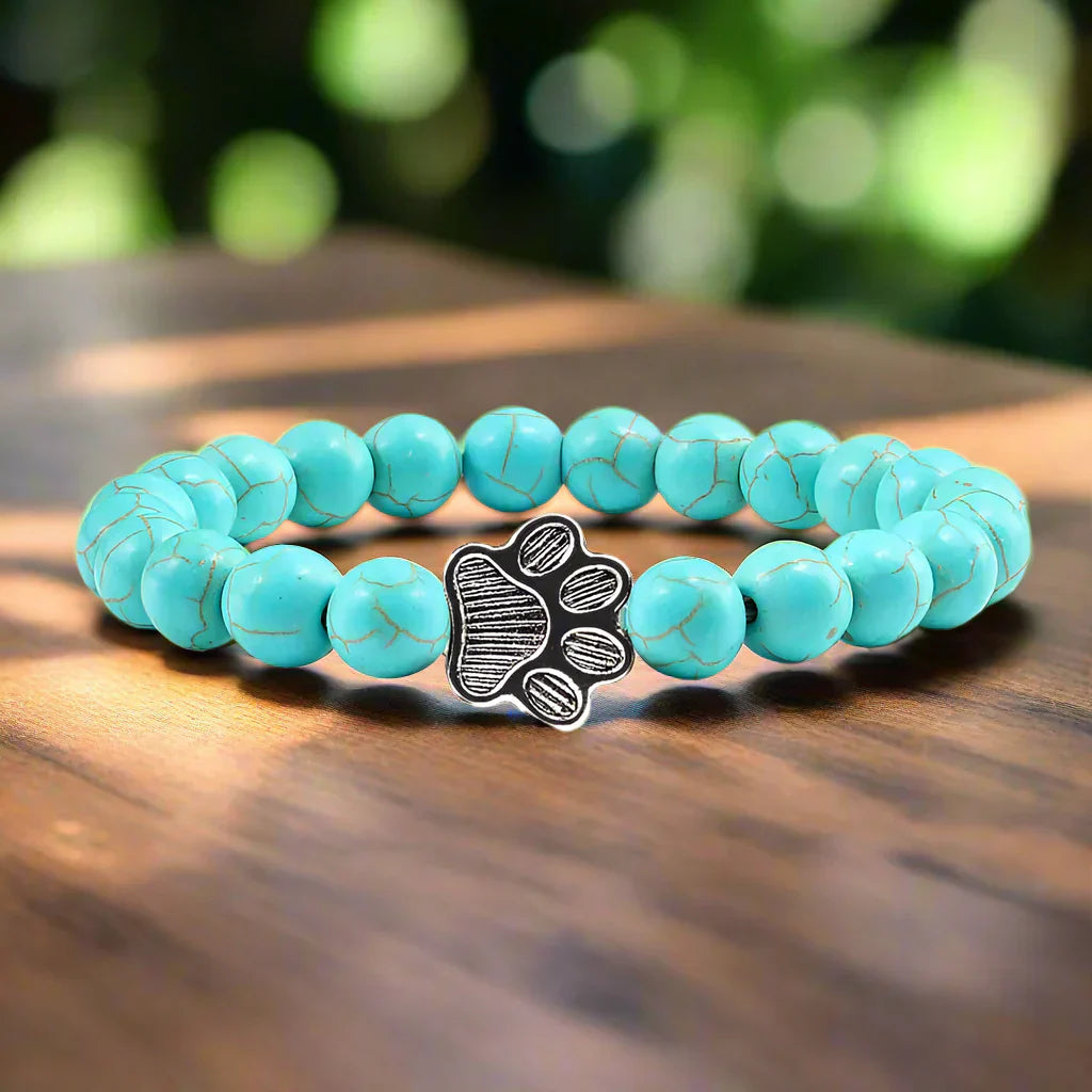 Pulsera con patas decoradas con cuentas