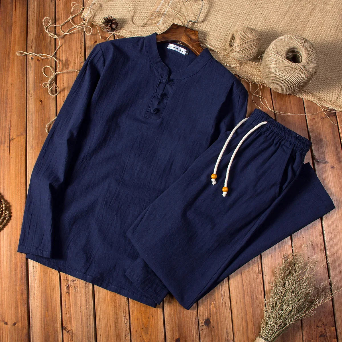 SANLÚCAR - Conjunto de lino con diseño oriental
