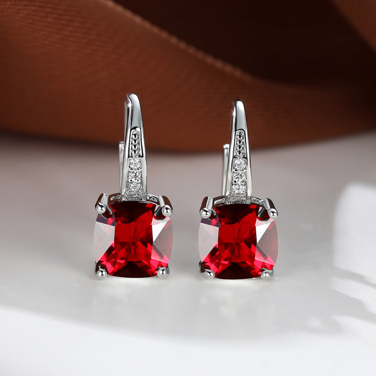 Mystic Stone | Pendientes de aro | Dorado