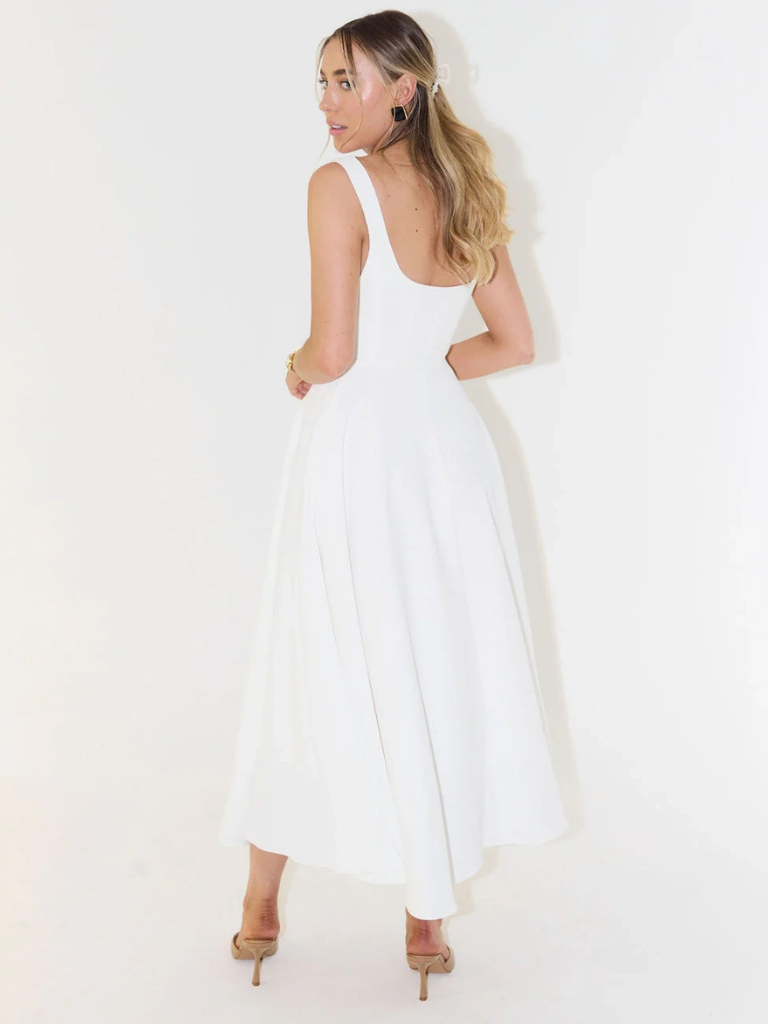 Abito MELIS – Eleganza Fluida & Femminilità Senza Tempo