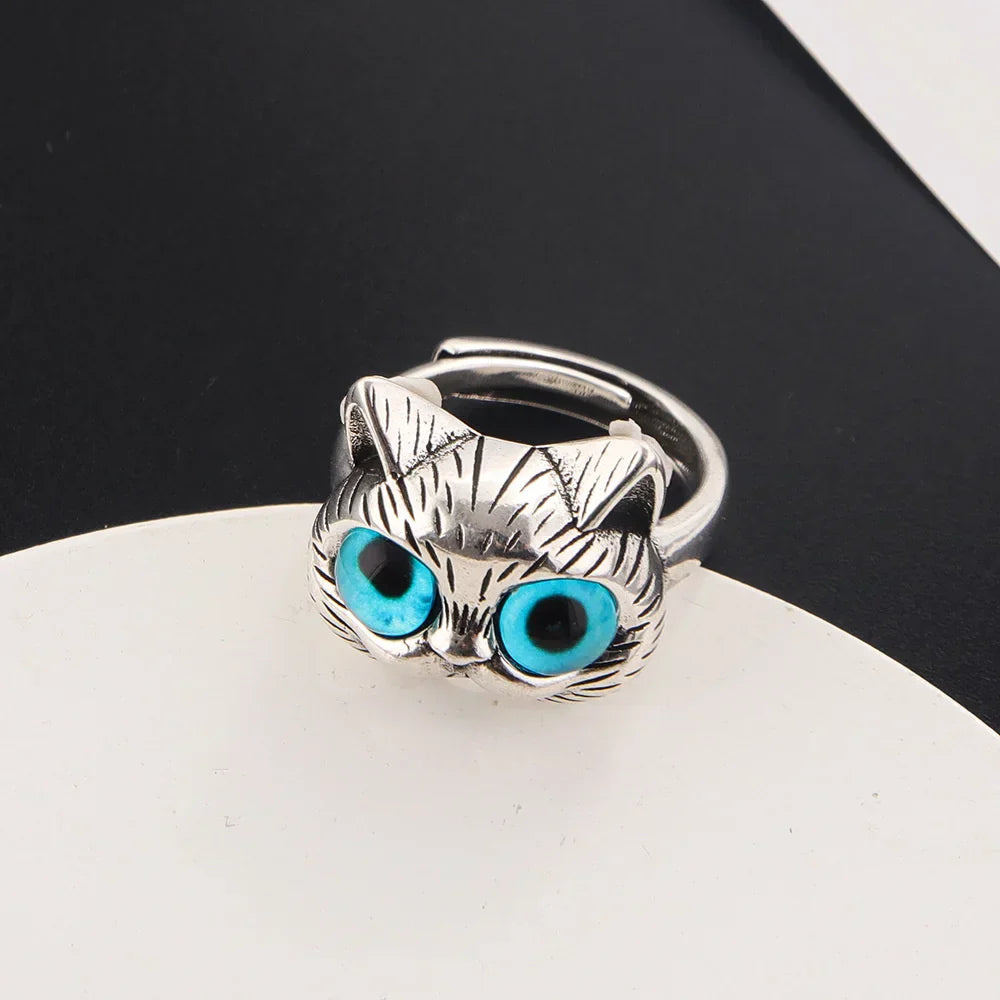 Anillo con gato de ojos azules – Anillo vintage divertido en plata con animal para los amantes de los gatos