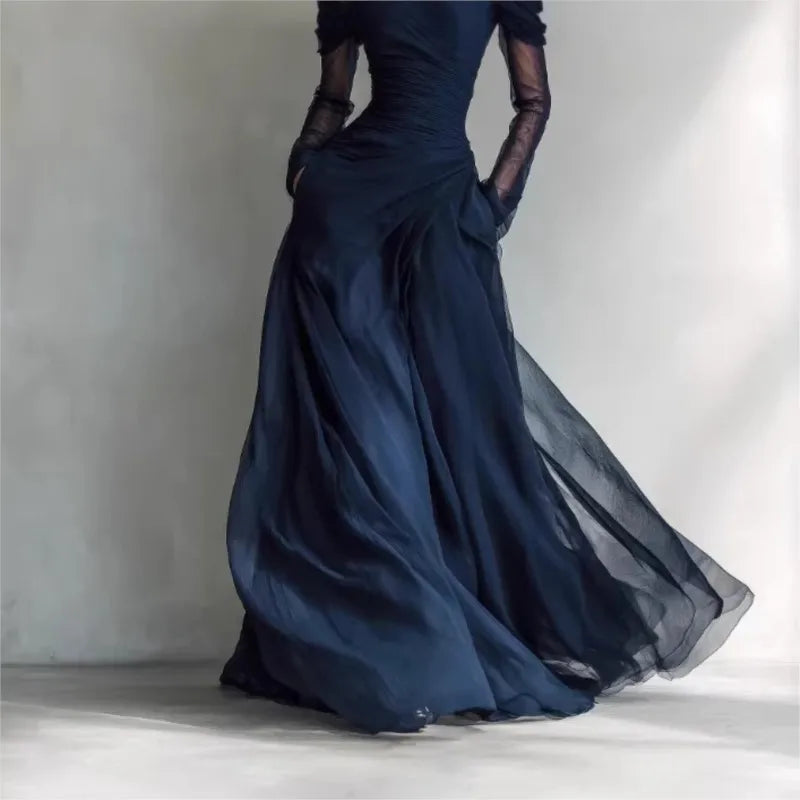 Eleonora™ | Vestido largo con hombros descubiertos y paneles de malla