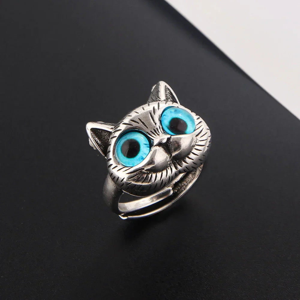 Anillo con gato de ojos azules – Anillo vintage divertido en plata con animal para los amantes de los gatos