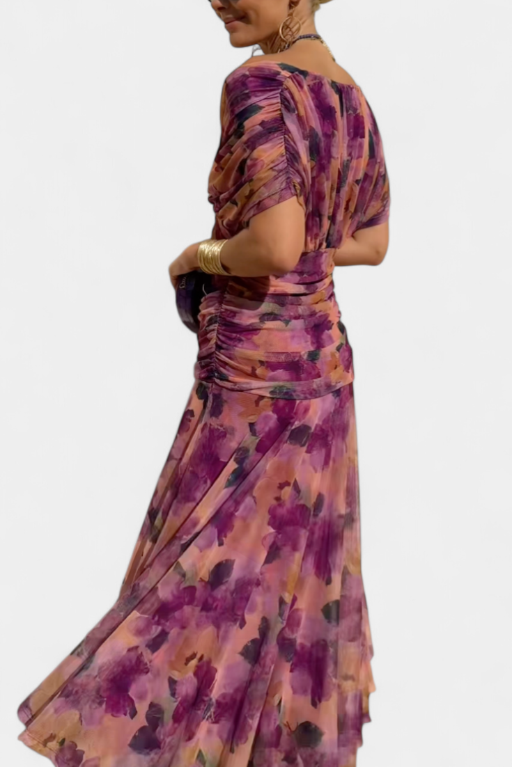 Magda™ | Vestido largo floral con escote en forma de corazón