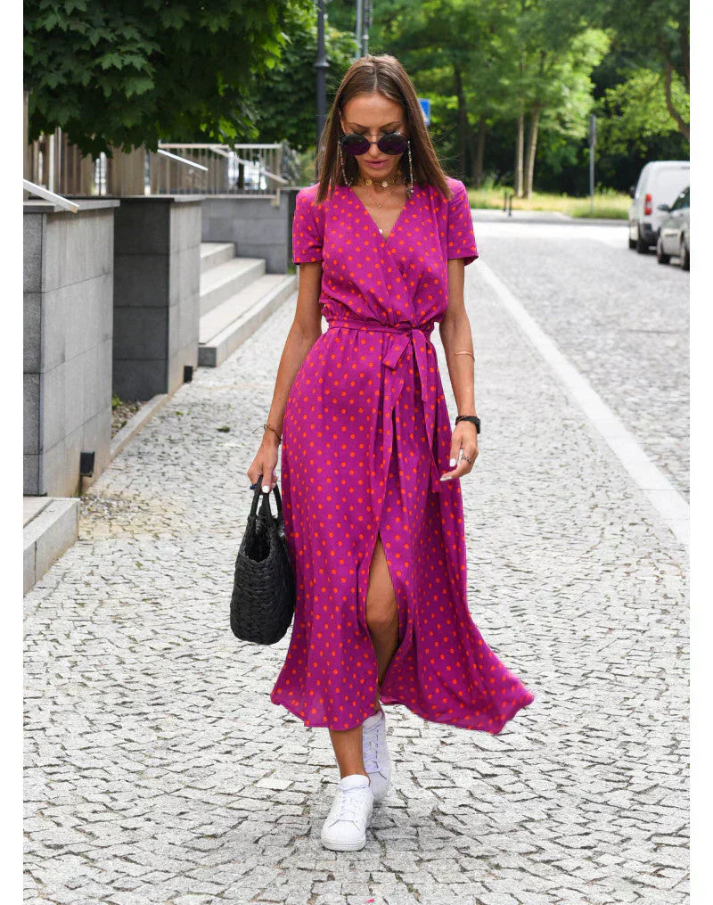 Julia - Vestido elegante con escote en corazón y corte que moldea la silueta