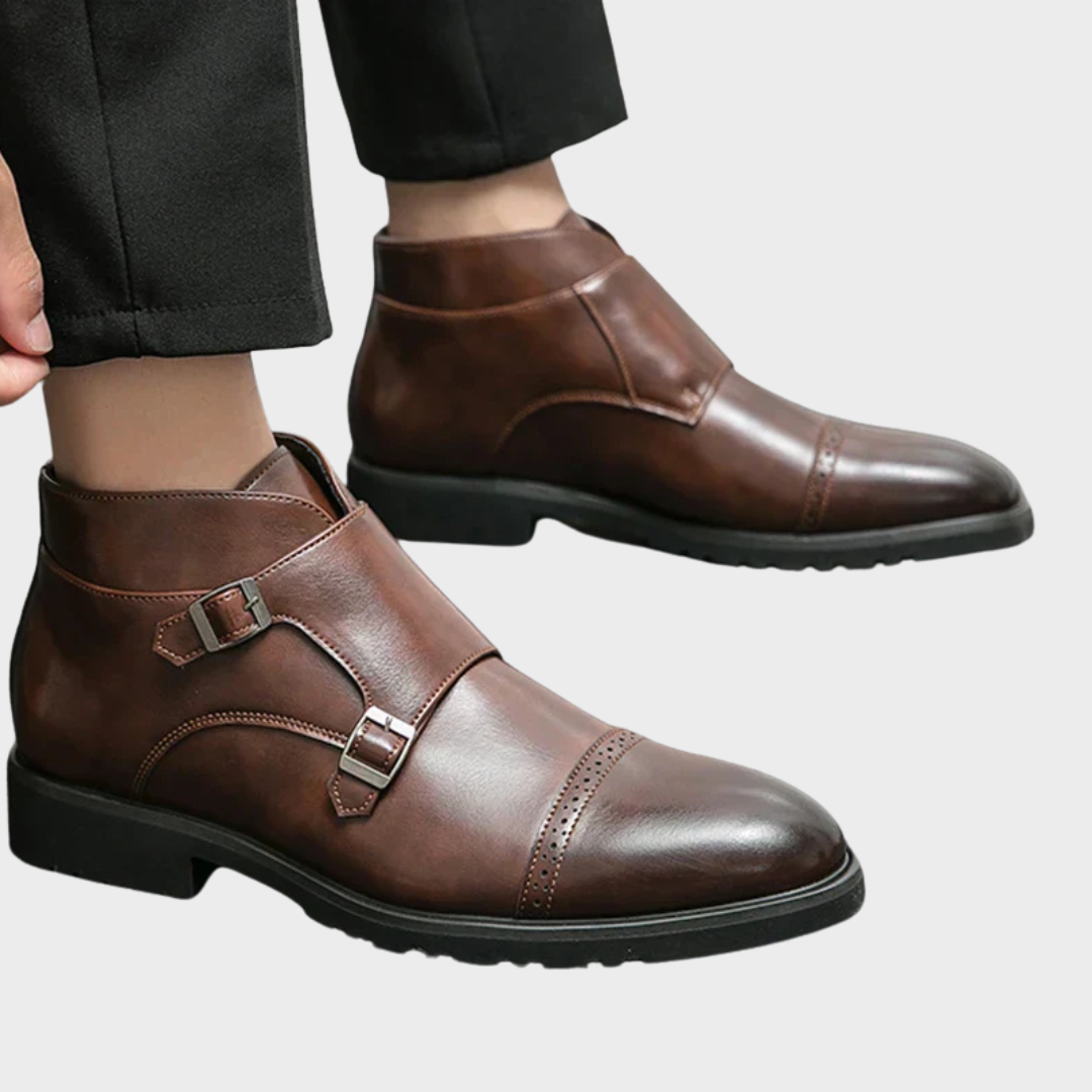 Parker | Botas de doble hebilla de cuero sintético