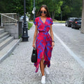Julia - Vestido elegante con escote en corazón y corte que moldea la silueta