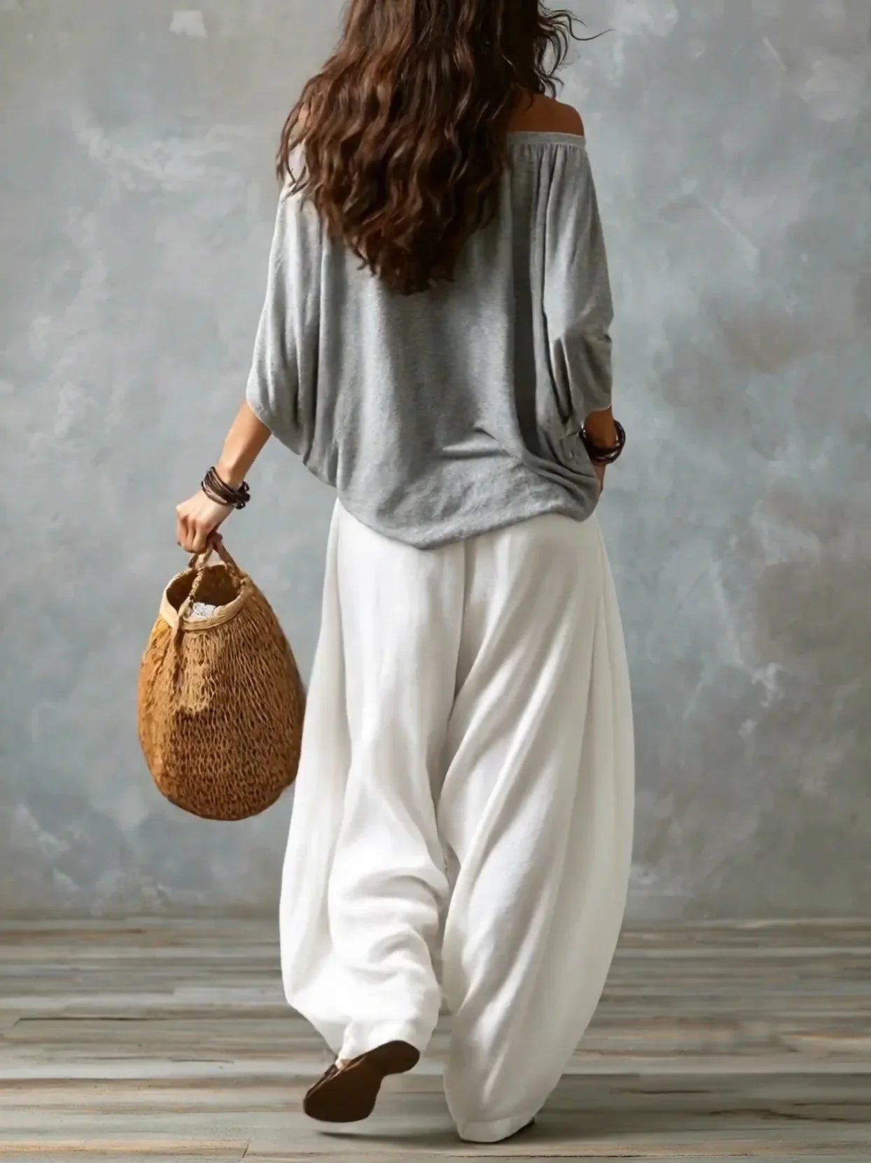 Conjunto Top Off-Shoulder y Pantalones Linterna