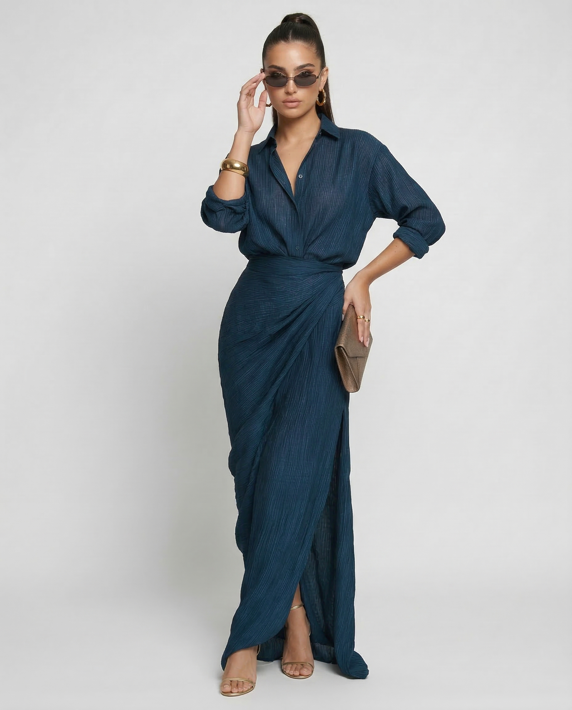 Mar| Elegante conjunto de camisa y falda larga en mezcla de algodón y lino azul oscuro