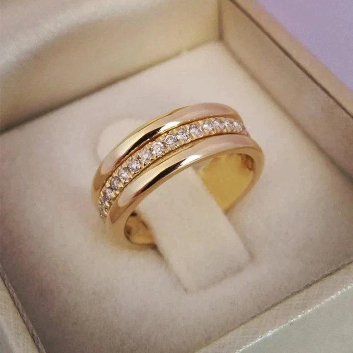 Sarah - Anillo vintage con circonita cúbica engarzada