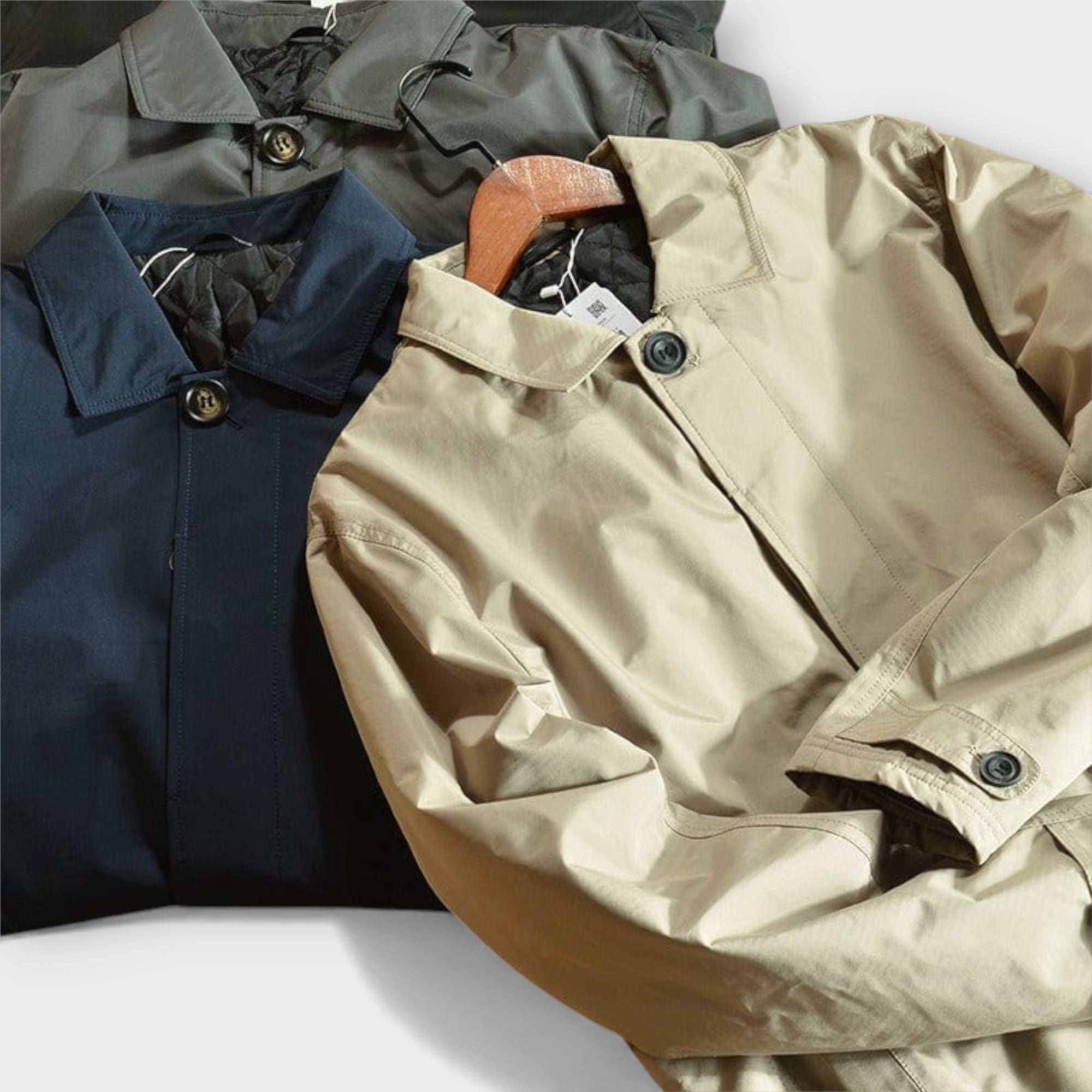 Alessandro™ | Abrigo Impermeable Hareth