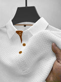Polo para hombre ligero y moderno