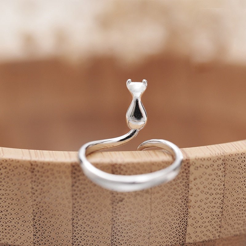 Anillo adorable con gato de acero inoxidable