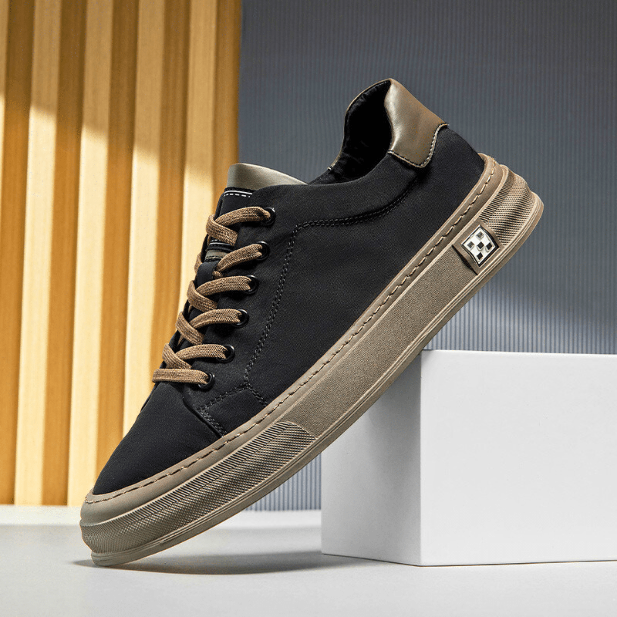 Ariston™ | Zapatilla Clásica